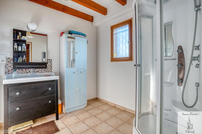 Maison traditionnelle - 165 m² - 7 pièces