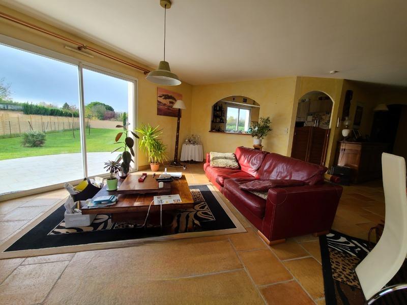 Maison - 103 m² - 5 pièces