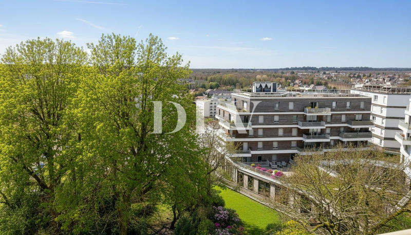 Appartement - 91 m² - 6 pièces