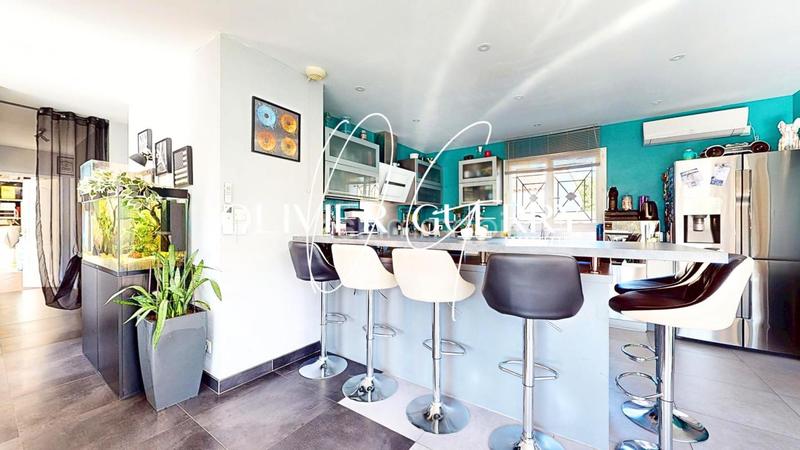 Villa - 130 m² - 6 pièces