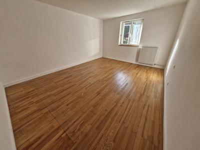 Duplex - 70 m² - 3 pièces