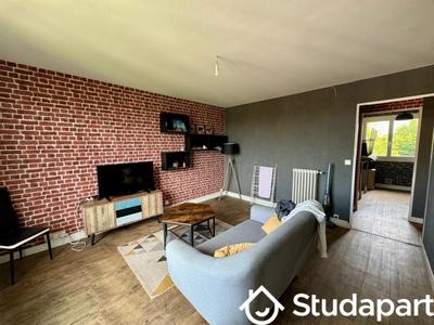 Chambre - 13 m² - 1 pièce