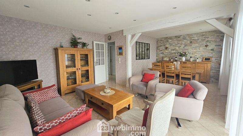 Maison - 115 m² - 6 pièces