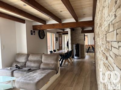 Maison - 187 m² - 7 pièces