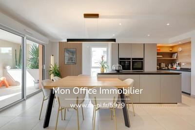 Appartement - 115 m² - 5 pièces