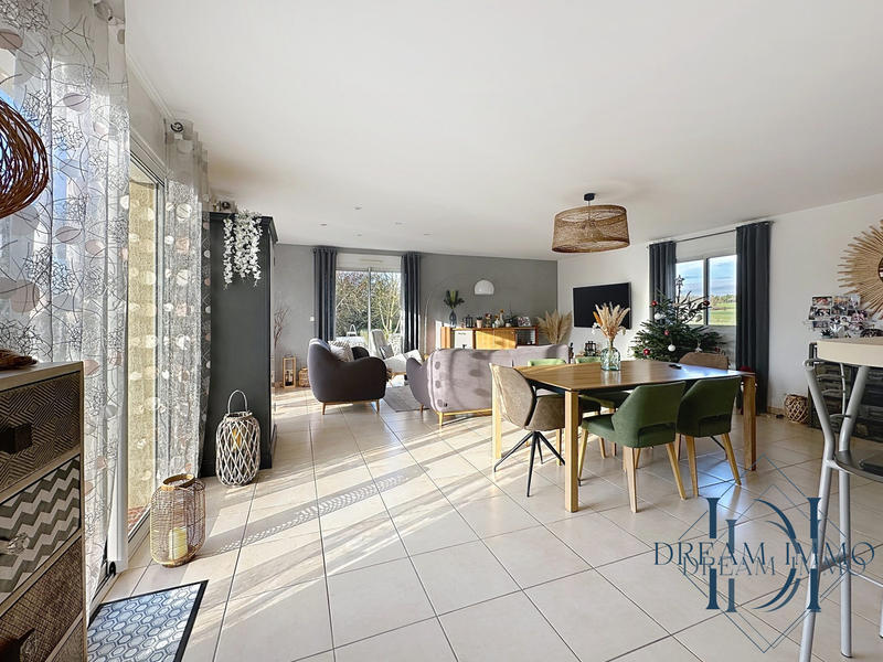 Maison - 155 m² - 5 pièces