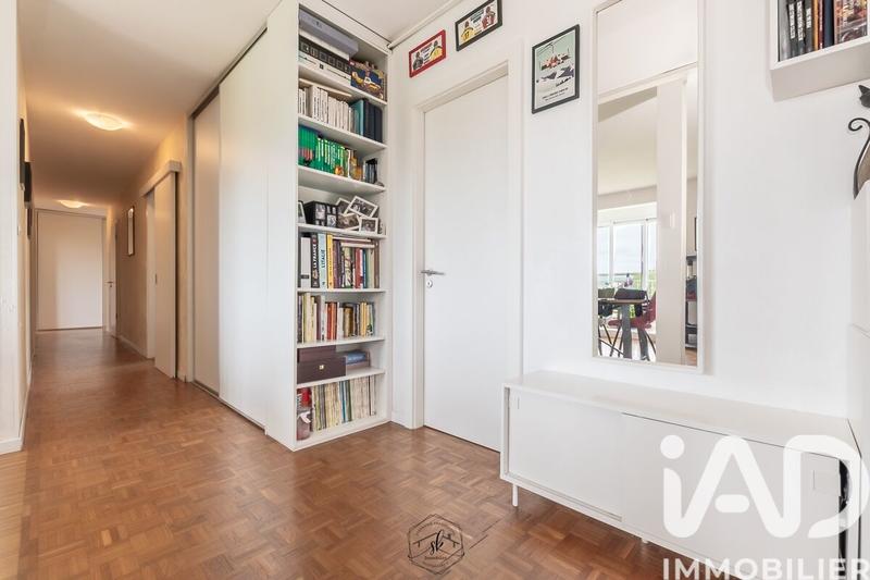 Appartement - 121 m² - 6 pièces