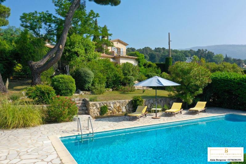 Villa - 154 m² - 5 pièces