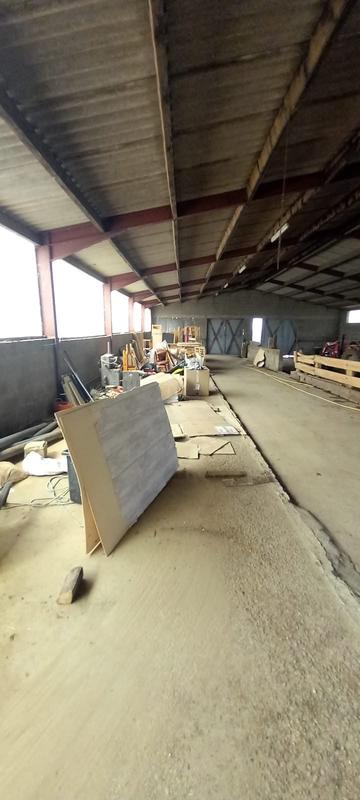 Maison ancienne - 450 m² - 1 pièce