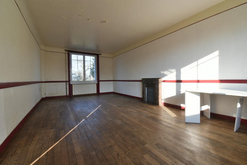 Maison - 192 m² - 8 pièces