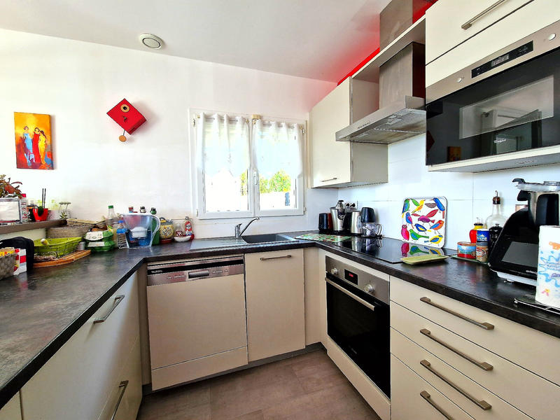 Villa - 96 m² - 5 pièces