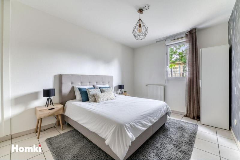 Appartement - 82 m² - 4 pièces