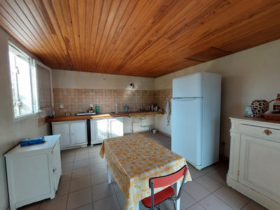Maison - 184 m² - 6 pièces