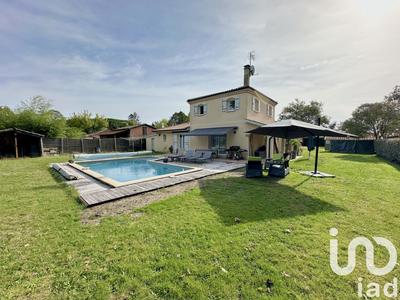 Maison - 146 m² - 6 pièces