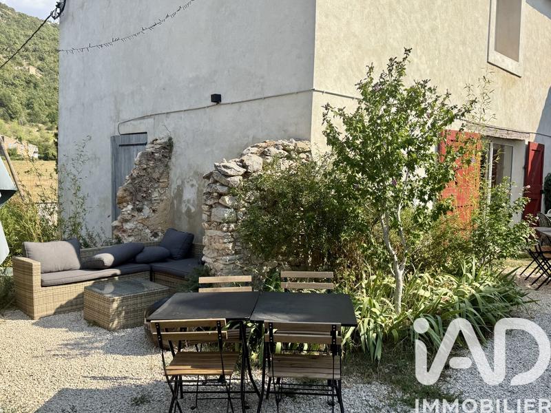 Maison - 430 m² - 17 pièces