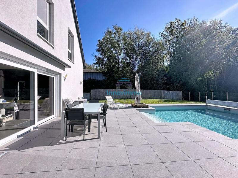 Maison - 187 m² - 5 pièces