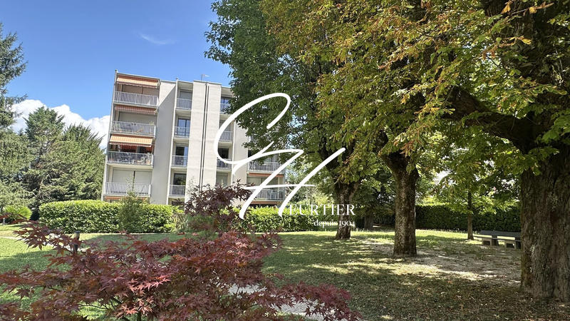 Appartement - 109 m² - 5 pièces