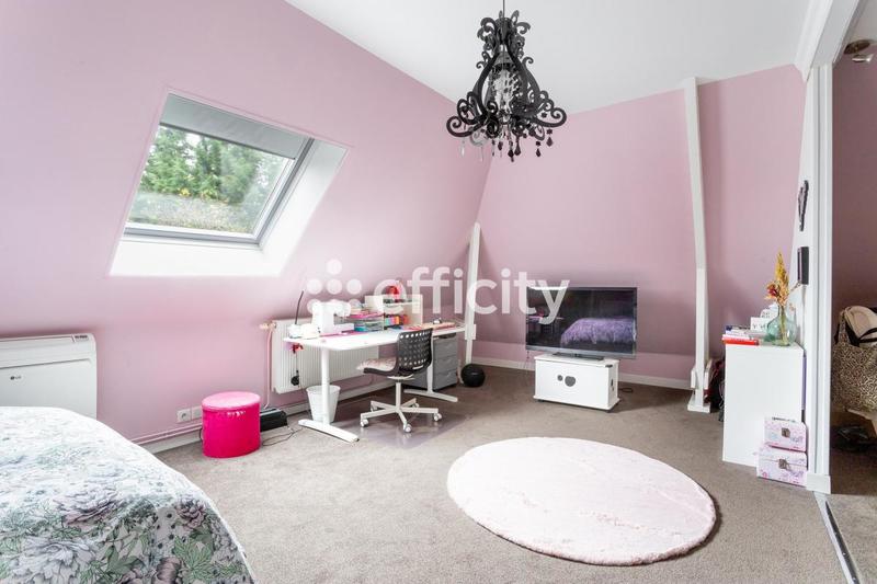 Maison - 298 m² - 7 pièces