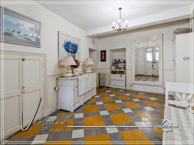 Maison de maîtres - 408 m² - 8 pièces