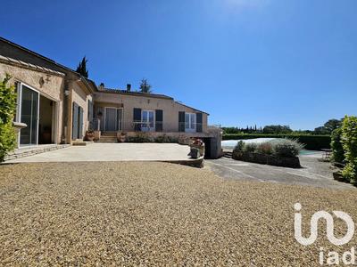 Maison - 406 m² - 19 pièces