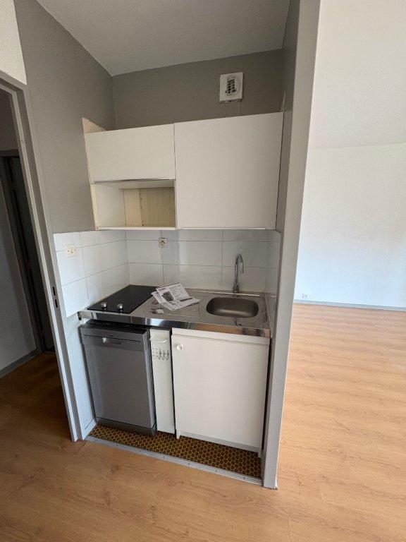 Studio - 28 m² - 1 pièce