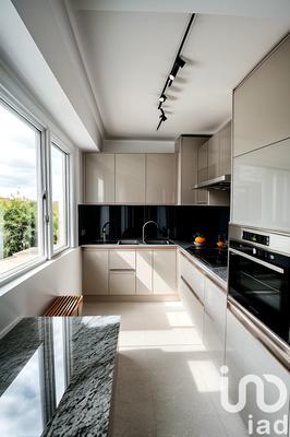 Maison - 111 m² - 5 pièces