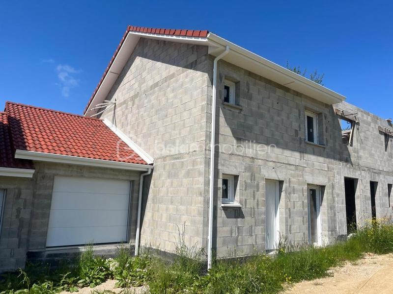 Maison - 91 m² - 4 pièces