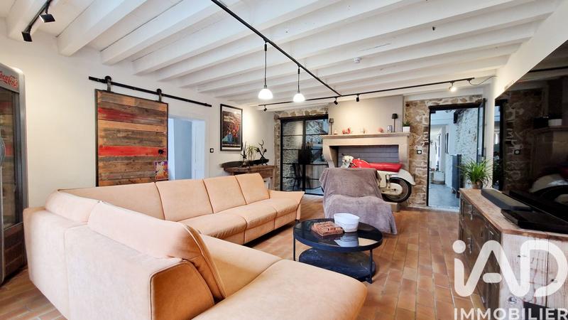 Maison - 179 m² - 5 pièces