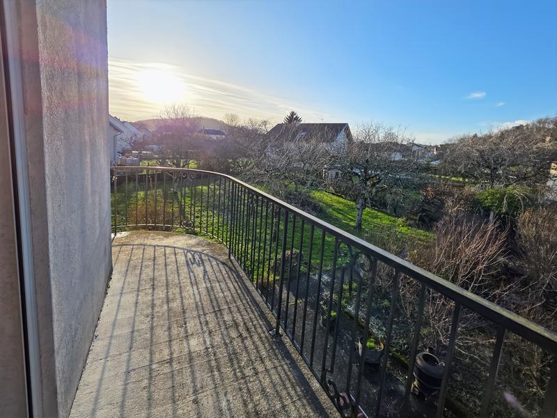 Maison - 198 m² - 8 pièces