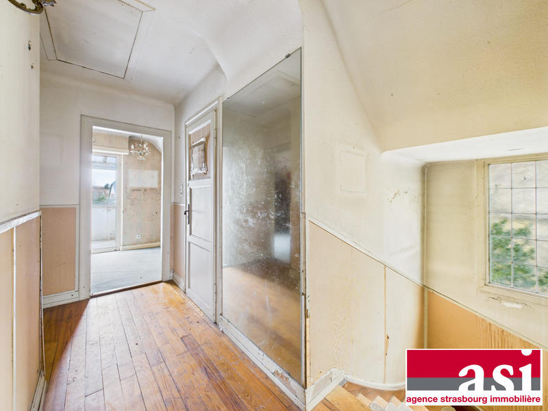 Maison - 94 m² - 5 pièces