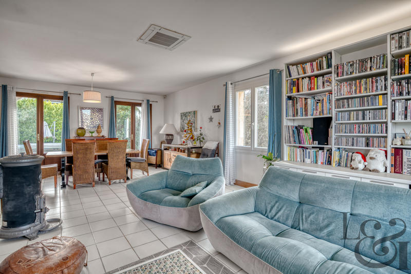 Maison - 166 m² - 6 pièces