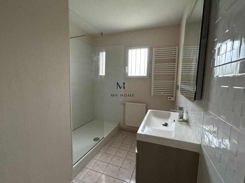 Maison contemporaine - 140 m² - 7 pièces