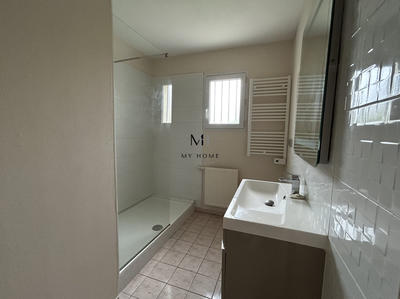 Maison contemporaine - 140 m² - 7 pièces