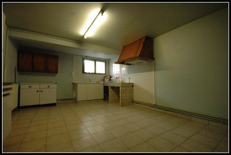 Maison traditionnelle - 200 m² - 6 pièces