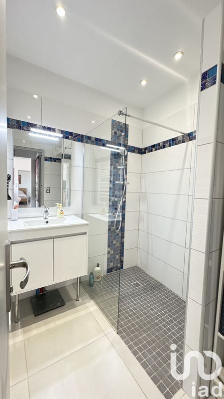 Maison - 96 m² - 5 pièces