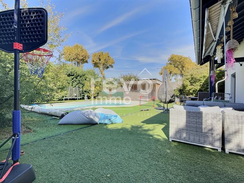 Maison - 178 m² - 4 pièces