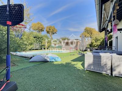 Maison - 178 m² - 4 pièces