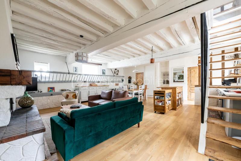 Maison ancienne - 214 m² - 7 pièces