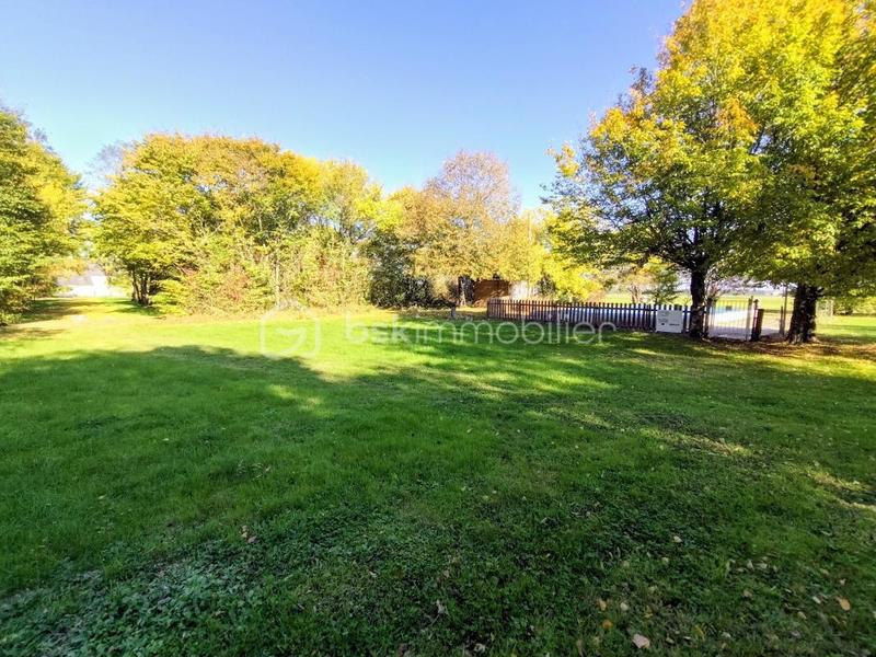 Propriété - 198 m² - 11 pièces