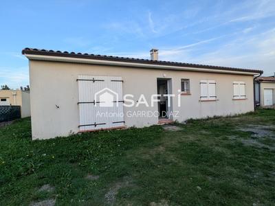 Maison - 93 m² - 4 pièces
