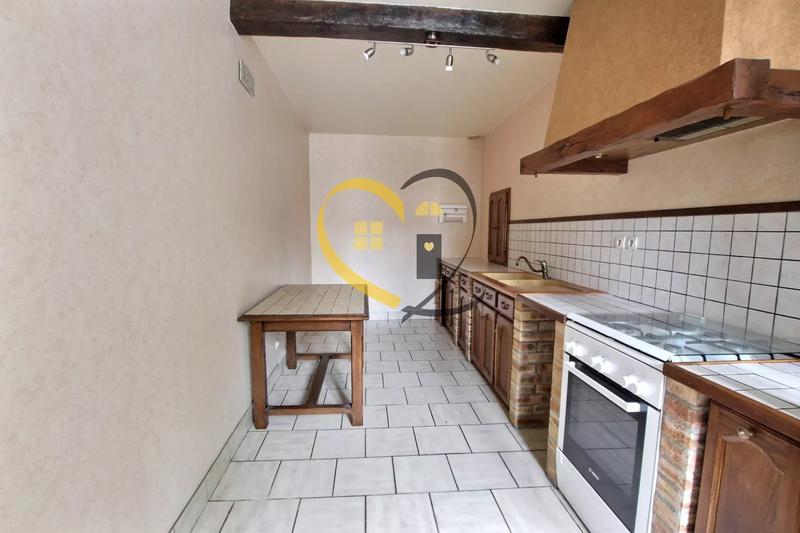 Maison de village - 90 m² - 4 pièces