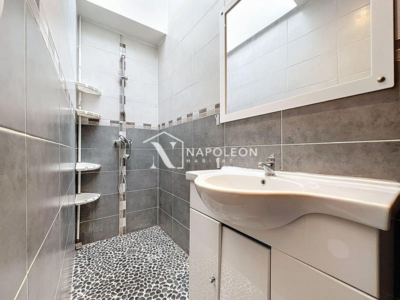 Maison - 82 m² - 5 pièces