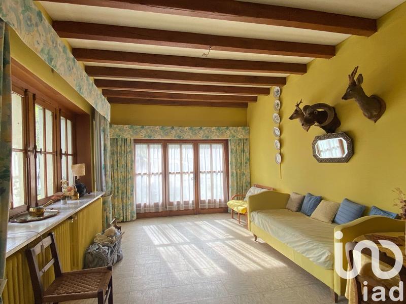 Maison - 280 m² - 9 pièces