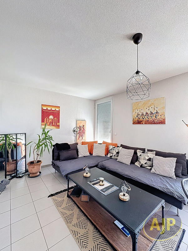 Appartement - 81 m² - 4 pièces