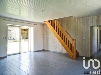 Maison - 140 m² - 5 pièces