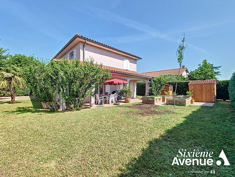 Maison - 125 m² - 7 pièces