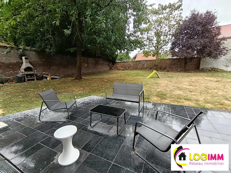 Maison - 203 m² - 10 pièces