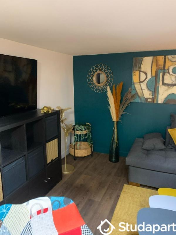 Chambre - 15 m² - 1 pièce