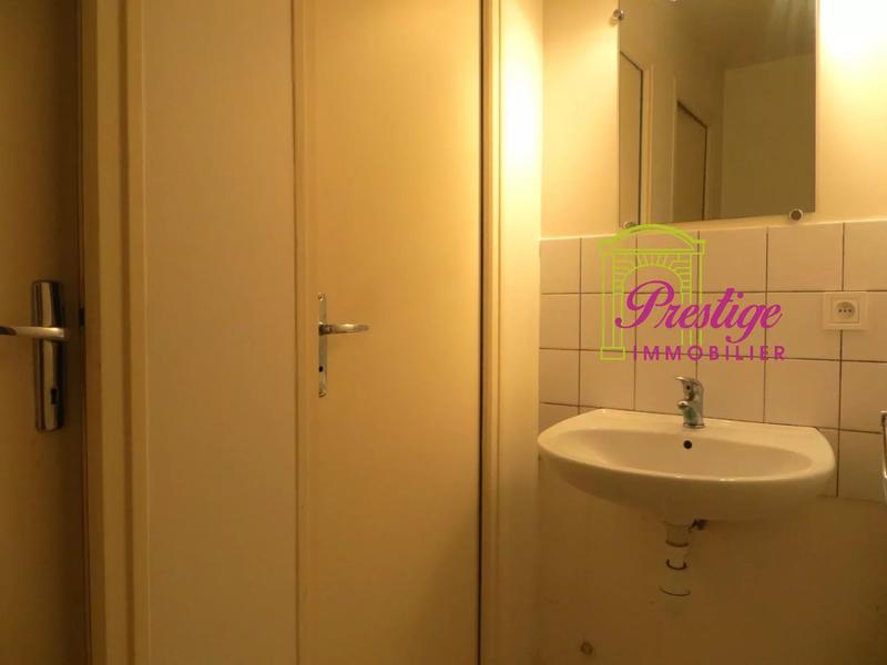 Bureau - 112 m² - 5 pièces