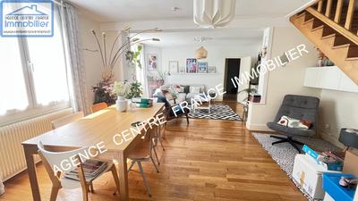 Maison - 134 m² - 5 pièces